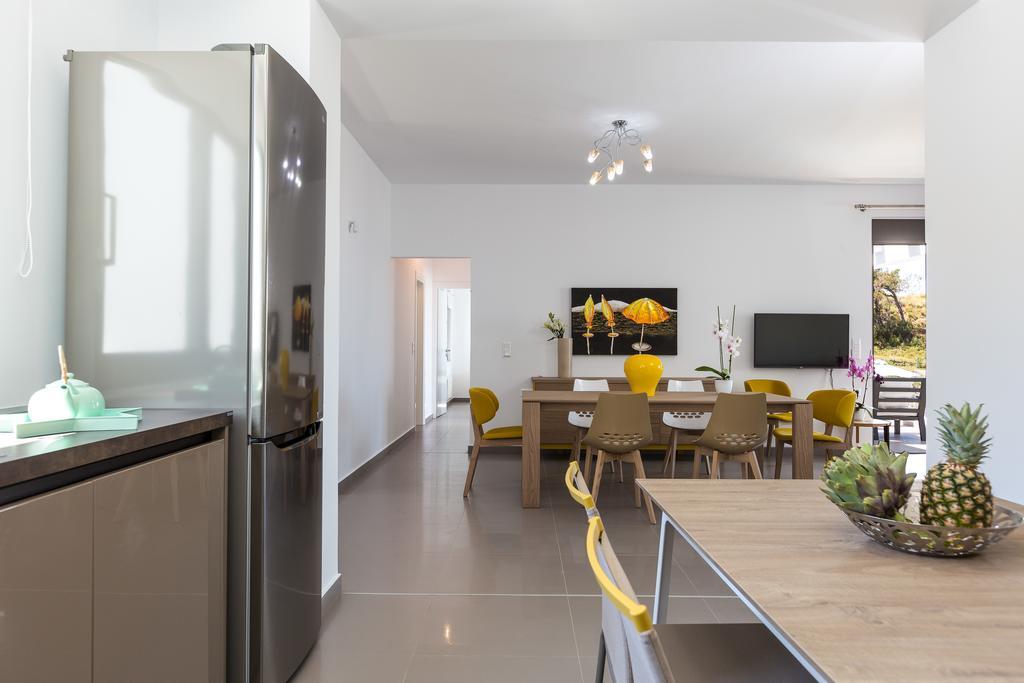 Eolia Iconic Villa, Walking Distance To The Beach, By Thinkvilla Pánormos Exteriör bild