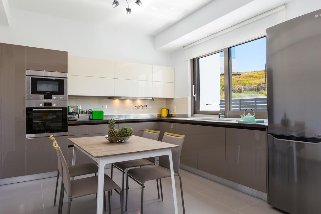 Eolia Iconic Villa, Walking Distance To The Beach, By Thinkvilla Pánormos Exteriör bild