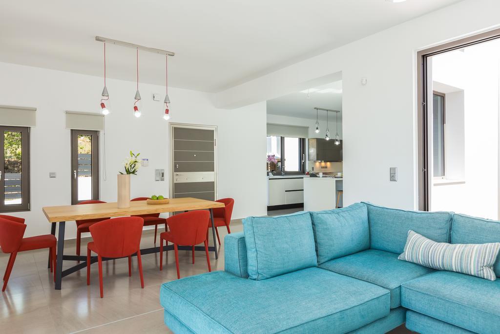 Eolia Iconic Villa, Walking Distance To The Beach, By Thinkvilla Pánormos Exteriör bild