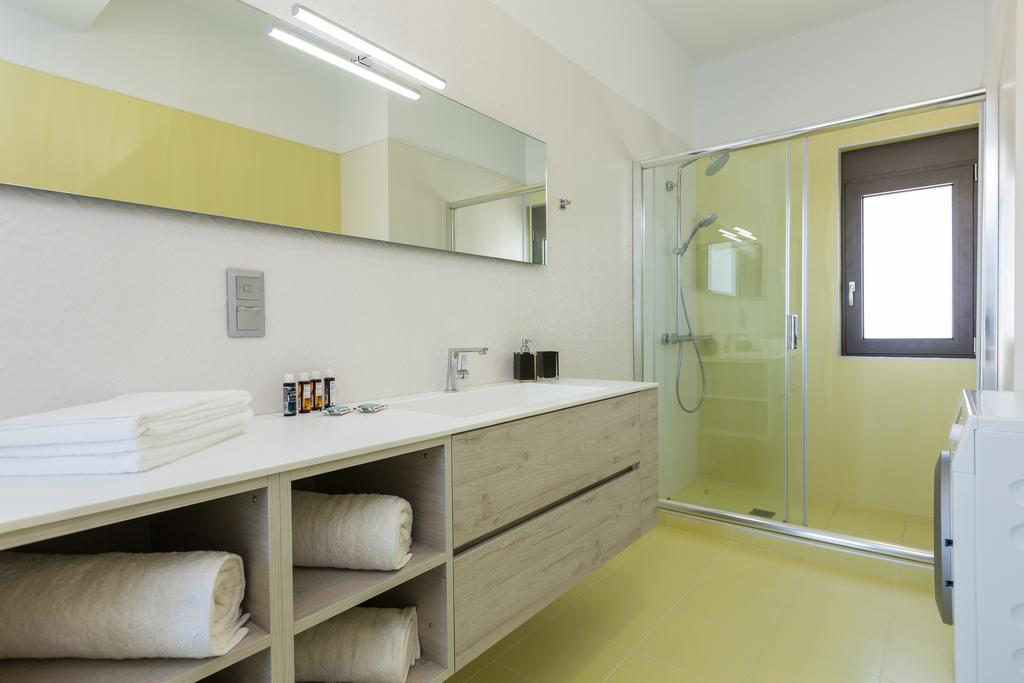 Eolia Iconic Villa, Walking Distance To The Beach, By Thinkvilla Pánormos Exteriör bild