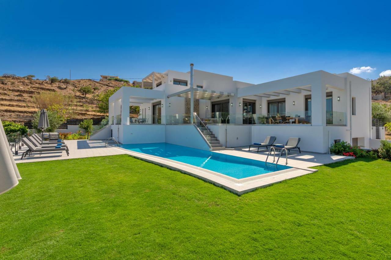 Eolia Iconic Villa, Walking Distance To The Beach, By Thinkvilla Pánormos Exteriör bild
