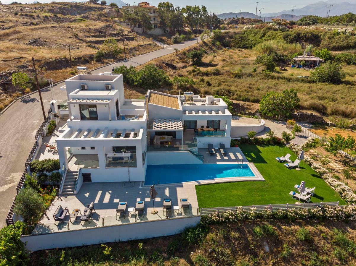Eolia Iconic Villa, Walking Distance To The Beach, By Thinkvilla Pánormos Exteriör bild